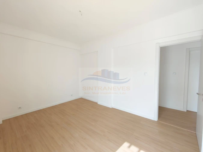 Apartamento T3 para Venda em Mina de Água Foto 13