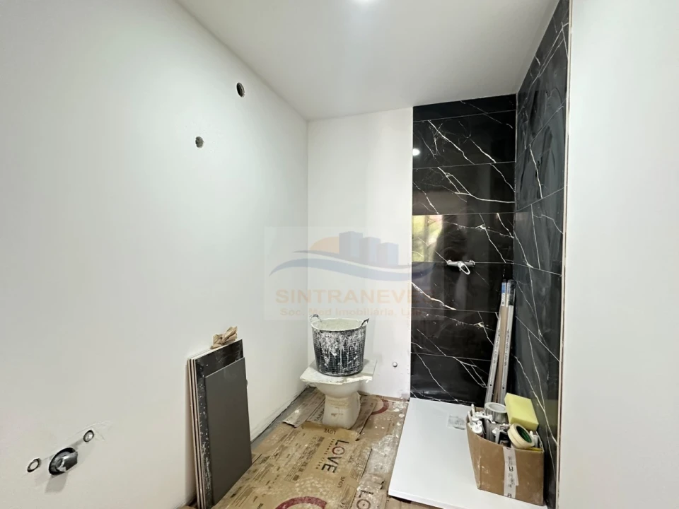 Apartamento T3 para Venda em Mina de Água Foto 8