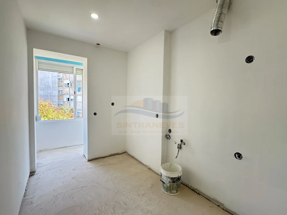 Apartamento T3 para Venda em Mina de Água Foto 16