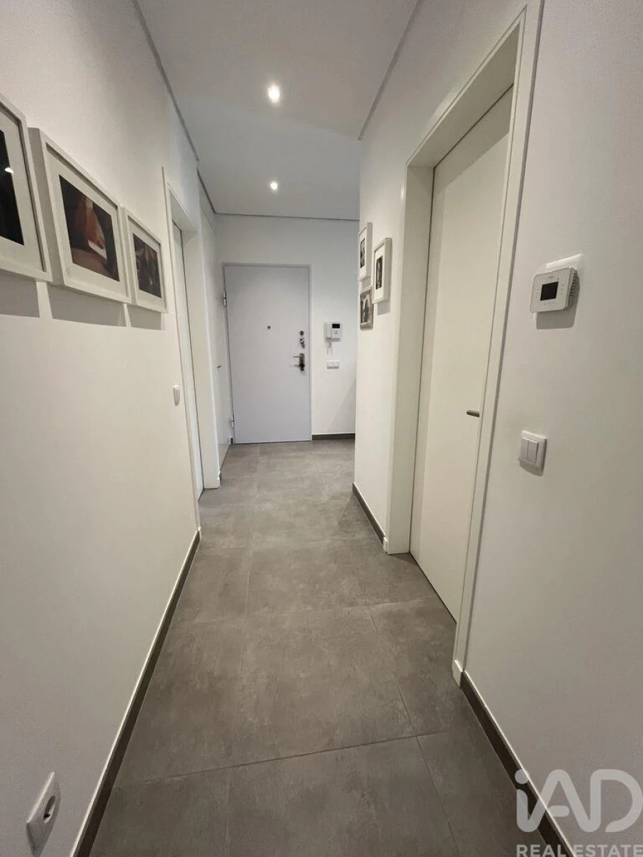 Apartamento T2 para Venda em Loule (São Sebastião) Foto 16