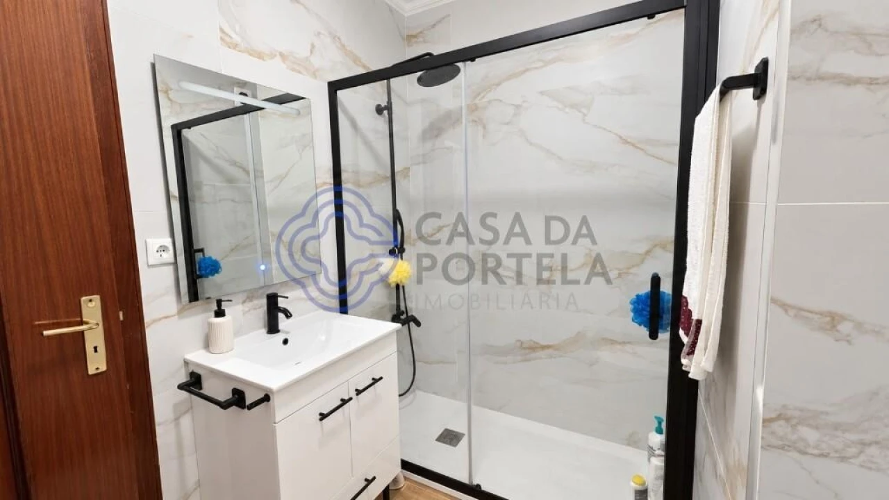 Apartamento T2 para Venda em Valongo Foto 11