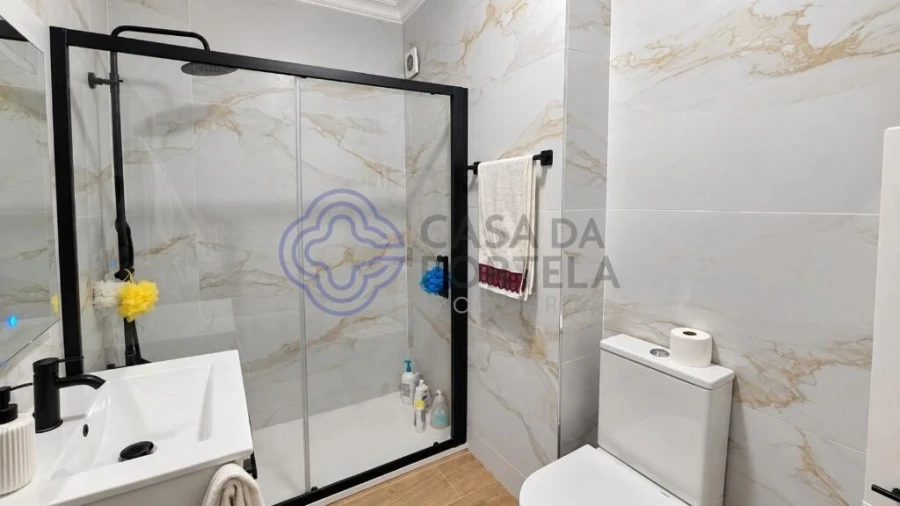 Apartamento T2 para Venda em Valongo Foto 10