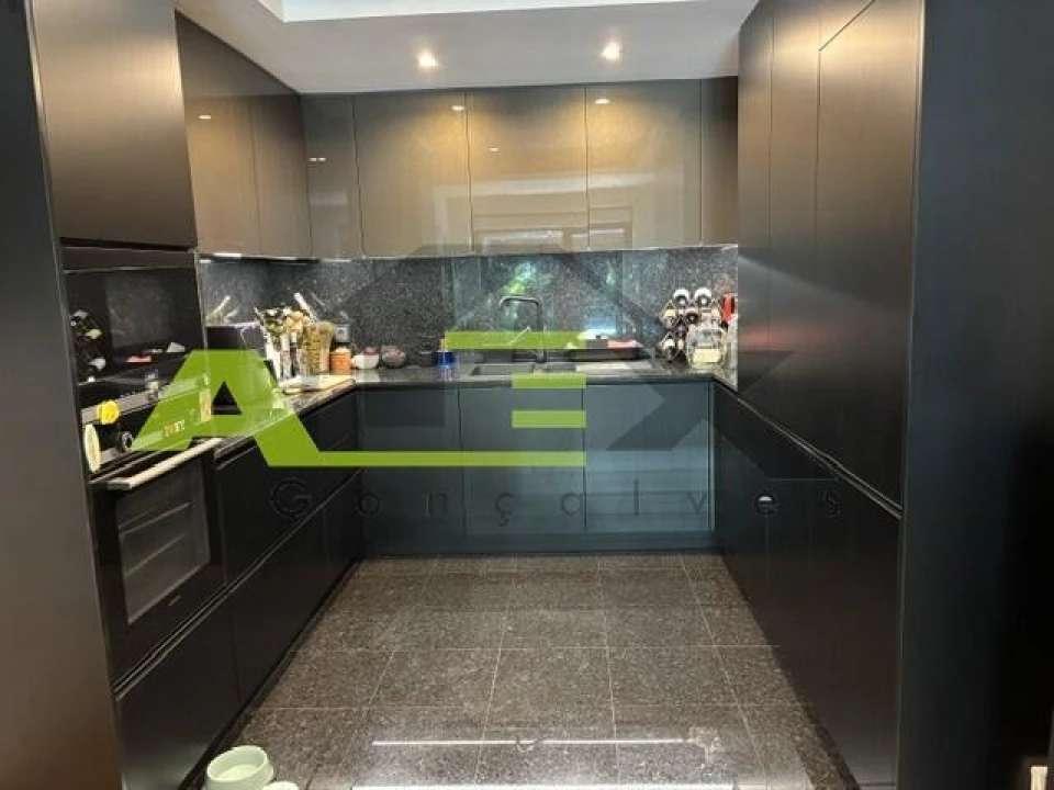 Apartamento T2 para Venda em Avenidas Novas Foto 9
