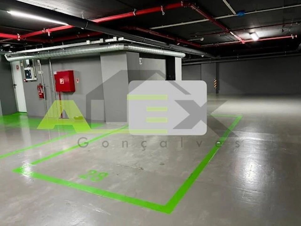 Apartamento T2 para Venda em Avenidas Novas Foto 33