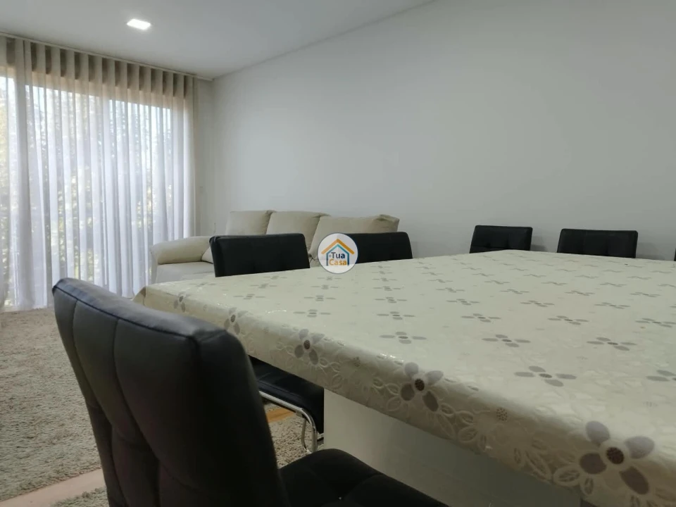 Apartamento T2 para Arrendamento em Silveiros e Rio Covo (Santa Eulália) Foto 4