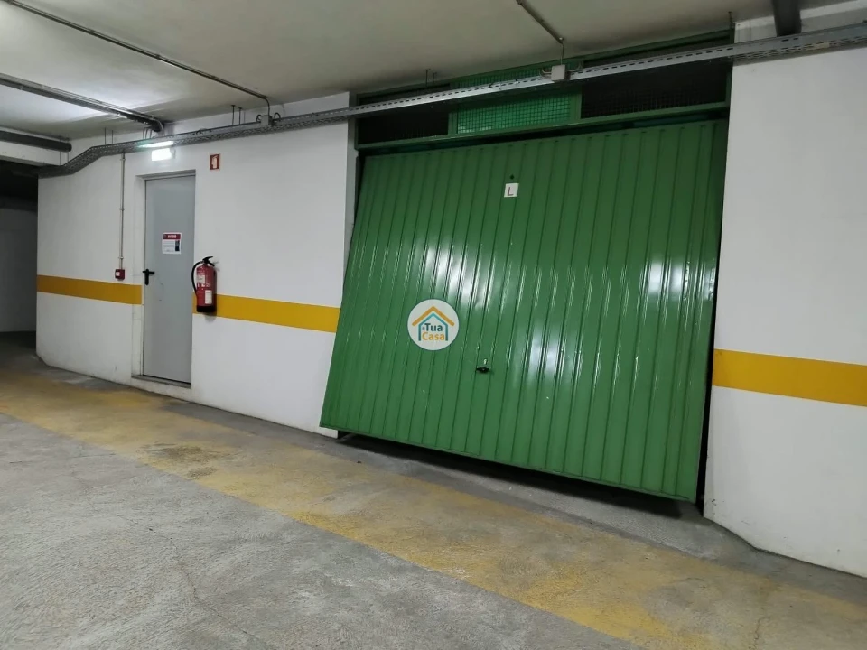 Apartamento T2 para Arrendamento em Silveiros e Rio Covo (Santa Eulália) Foto 9