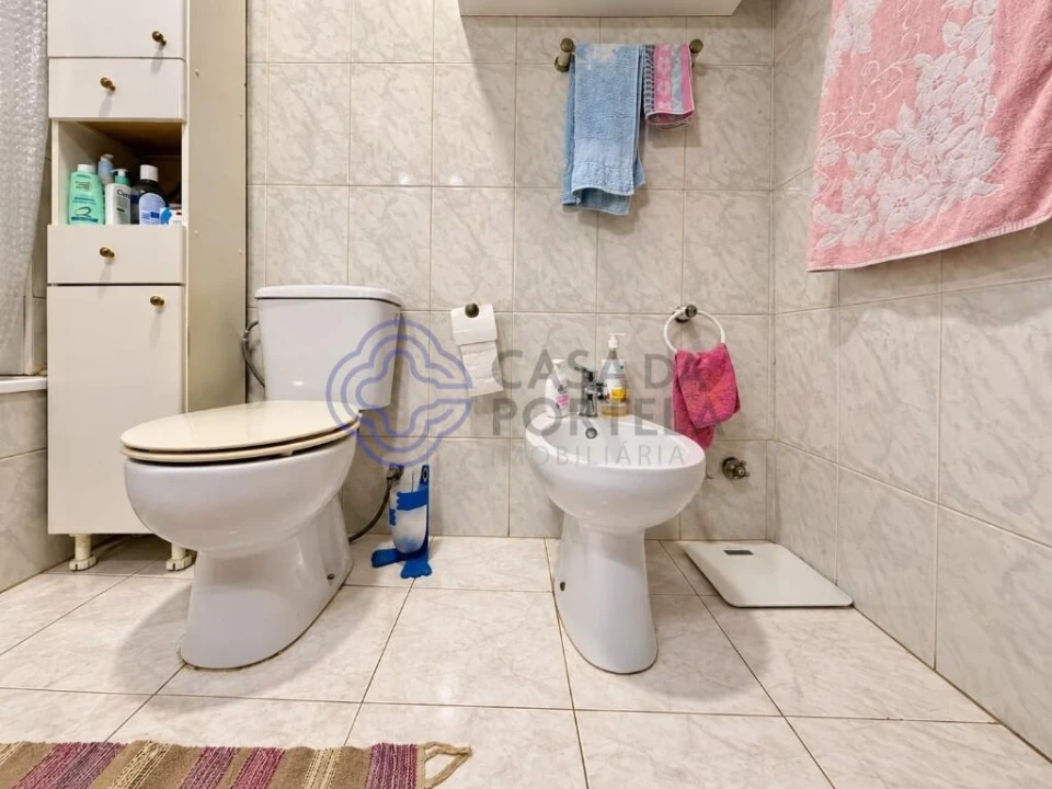 Apartamento T2 para Venda em Fânzeres e São Pedro da Cova Foto 14