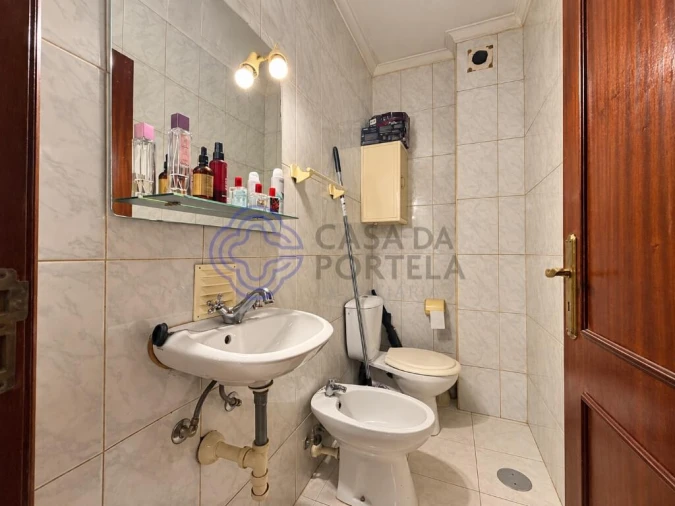 Apartamento T2 para Venda em Fânzeres e São Pedro da Cova Foto 5