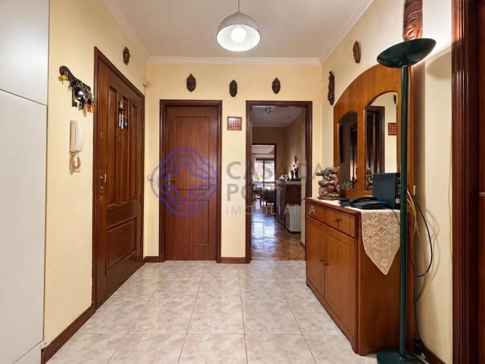 Apartamento T2 para Venda em Fânzeres e São Pedro da Cova Foto 9