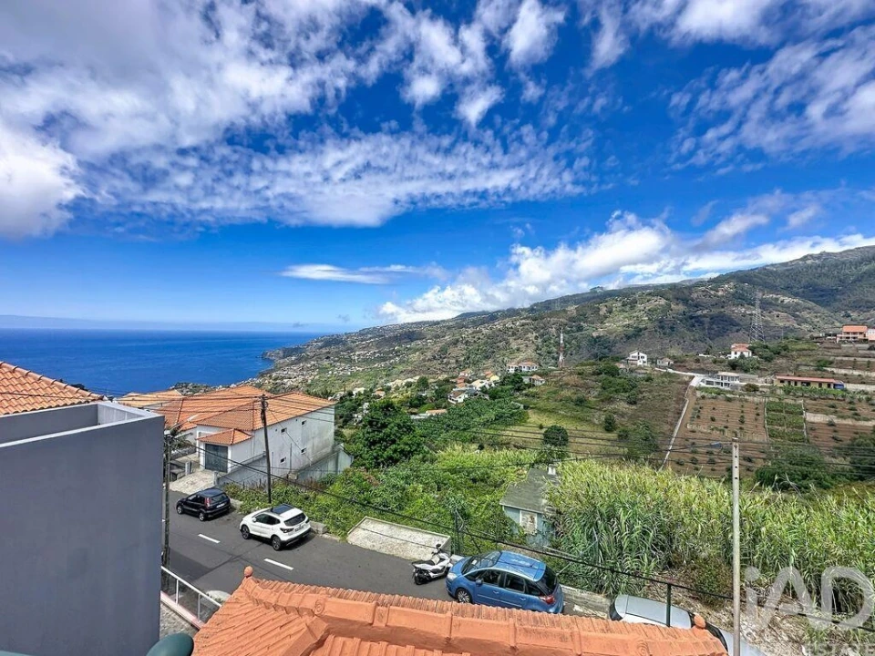 Moradia T3 para Venda em Ribeira Brava Foto 26