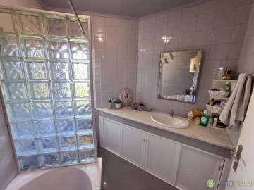 Moradia T4 para Venda em Horta (Conceição)