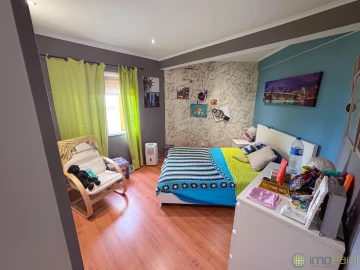 Moradia T4 para Venda em Horta (Conceição)