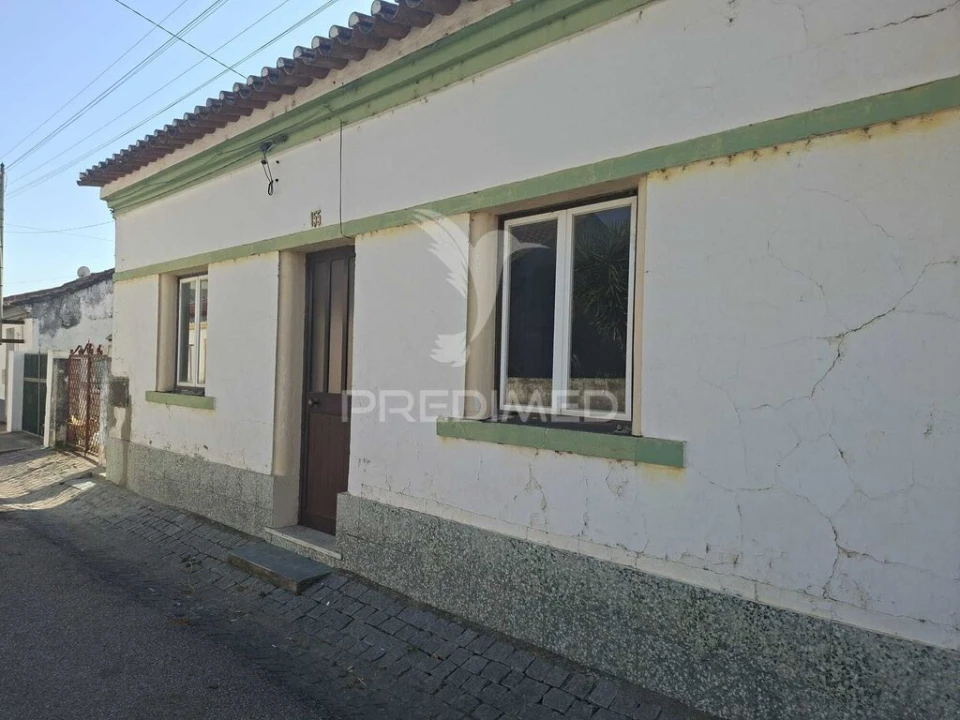 Moradia T3 para Venda em Abrantes (São Vicente e São João) e Alferrarede Foto 1