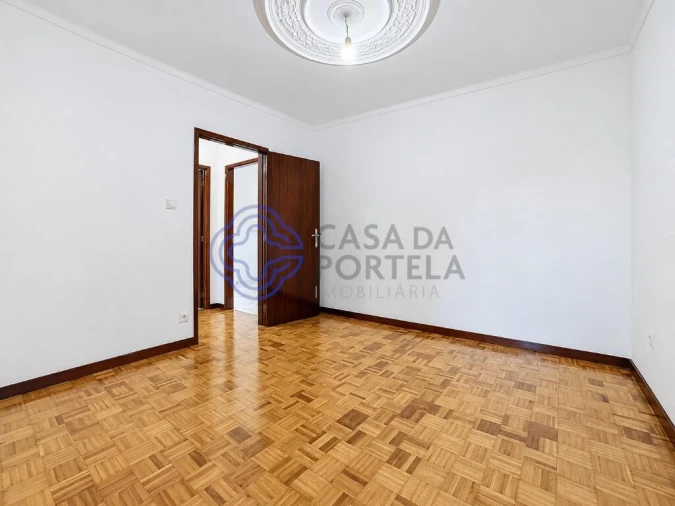 Moradia T2 para Venda em Golães Foto 15