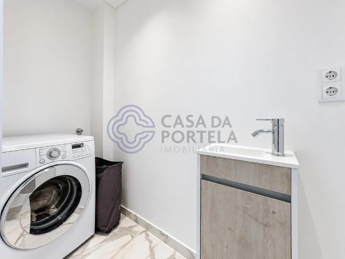 Moradia T2 para Venda em Golães Foto 21