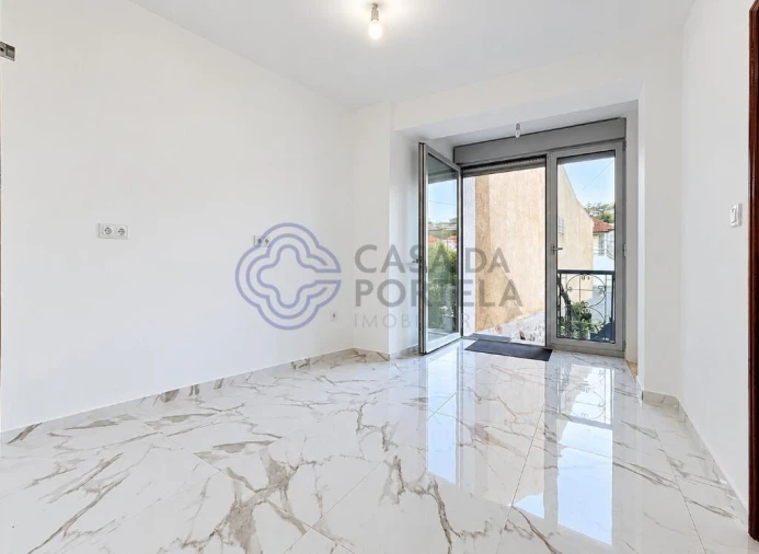 Moradia T2 para Venda em Golães Foto 20