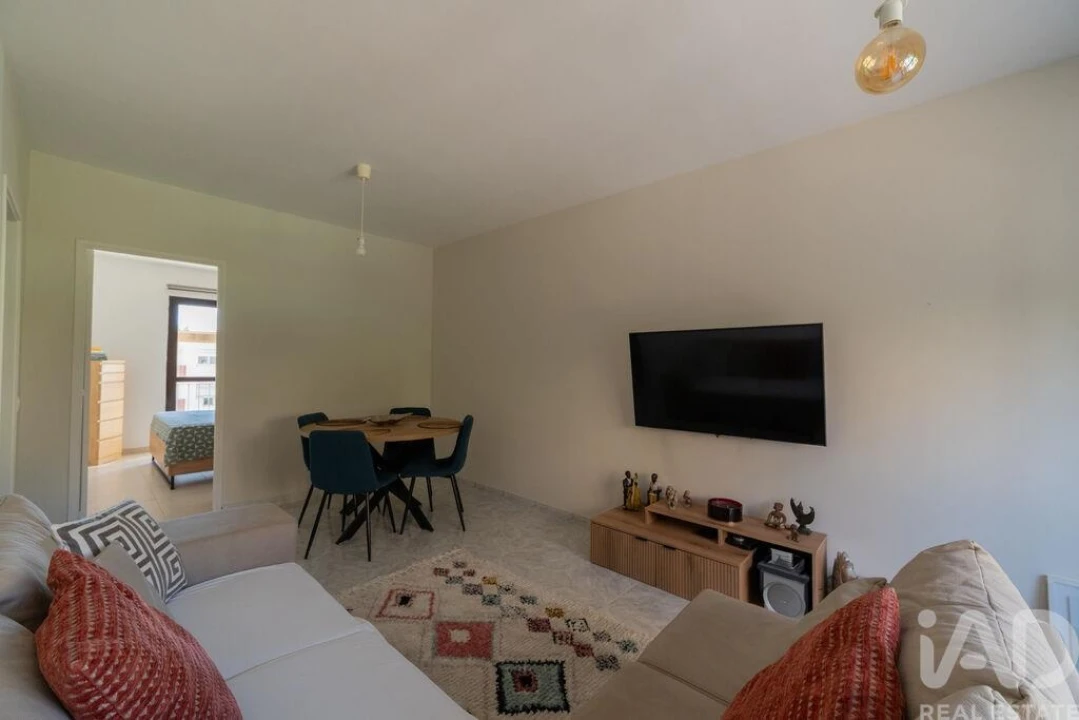 Apartamento T3 para Venda em Vialonga Foto 3