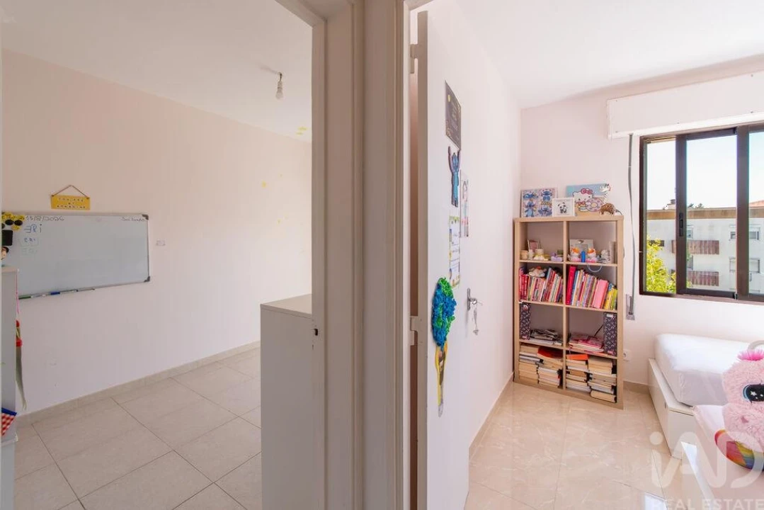 Apartamento T3 para Venda em Vialonga Foto 12