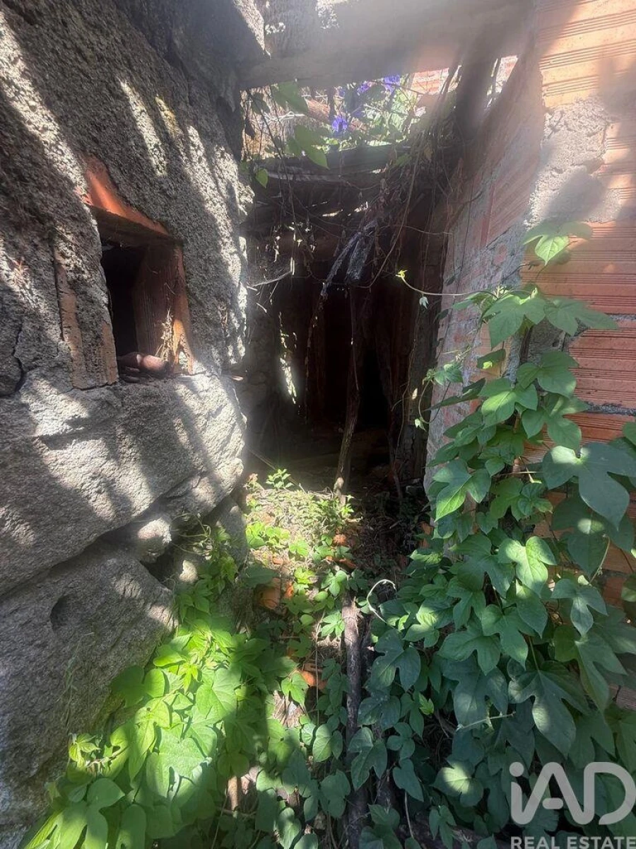 Moradia para Venda em Valadares Foto 13