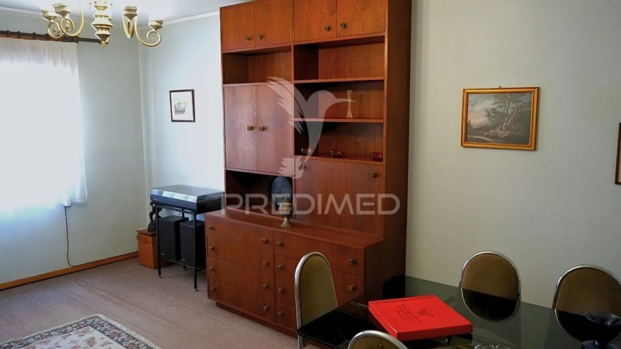 Apartamento T3 para Venda em Sines Foto 3