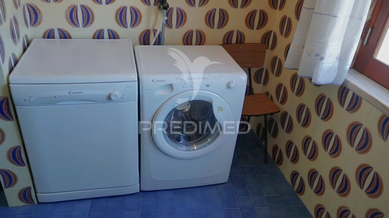 Apartamento T3 para Venda em Sines Foto 6