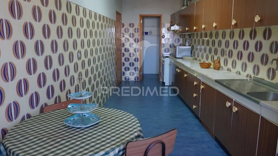 Apartamento T3 para Venda em Sines Foto 4