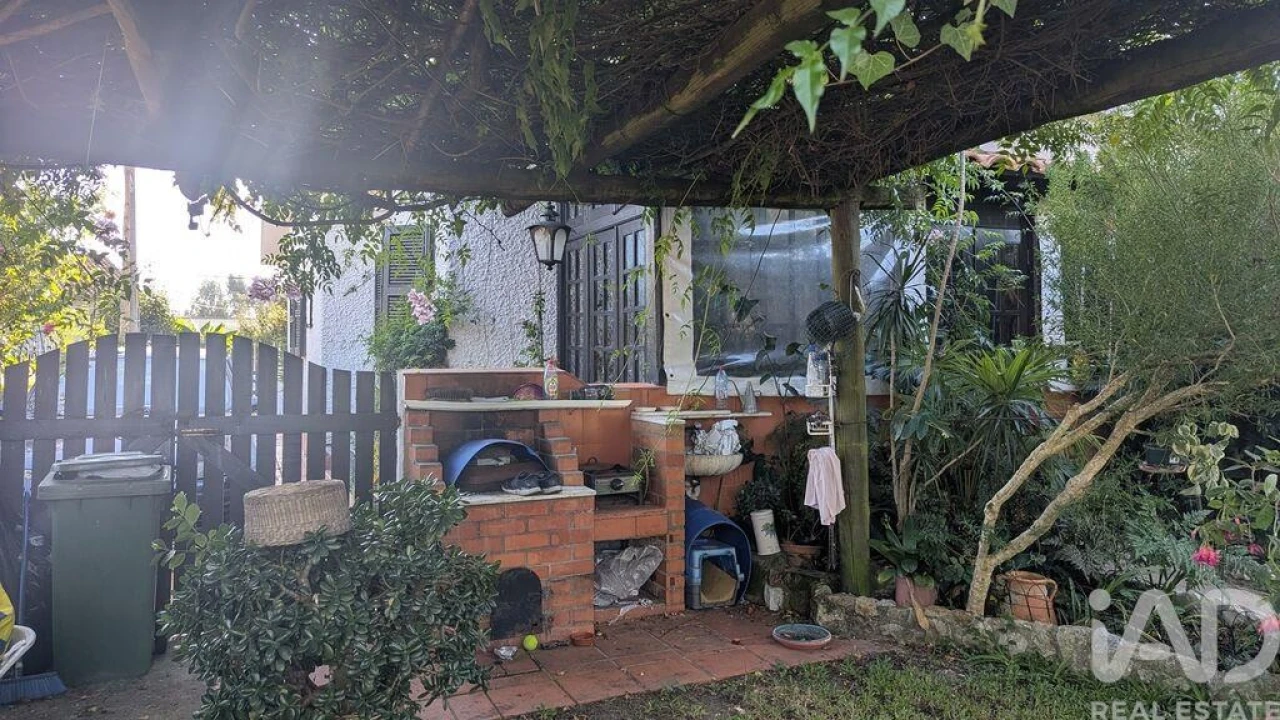 Moradia T3 para Venda em Santa Joana Foto 24