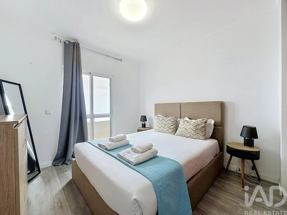 Apartamento T2 para Venda em Caniço Foto 7