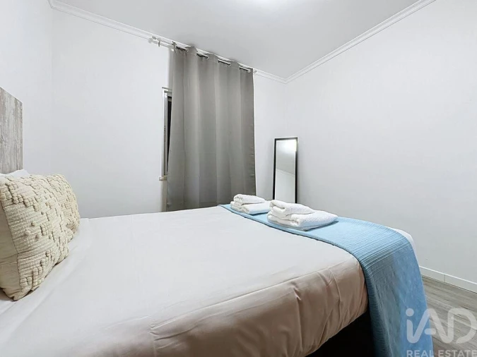 Apartamento T2 para Venda em Caniço Foto 12