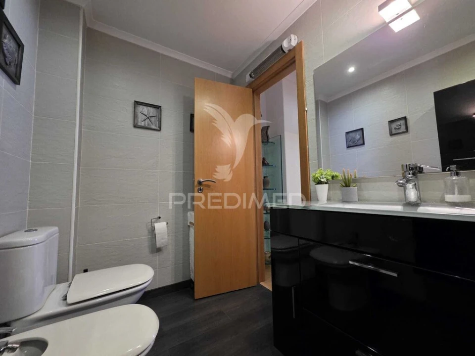 Apartamento T3 para Venda em Moscavide e Portela Foto 5