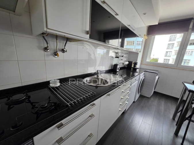 Apartamento T3 para Venda em Moscavide e Portela Foto 19