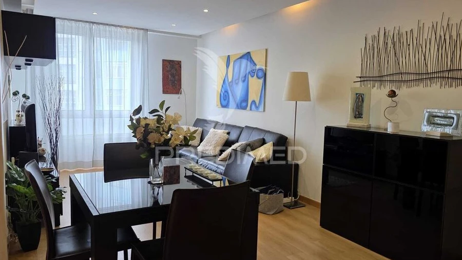 Apartamento T3 para Venda em Moscavide e Portela