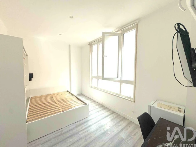 Apartamento T2 para Venda em Rio de Mouro Foto 30