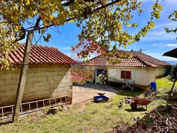 Moradia T2 para Venda em Carreiras (São Miguel) e Carreiras (Santiago)