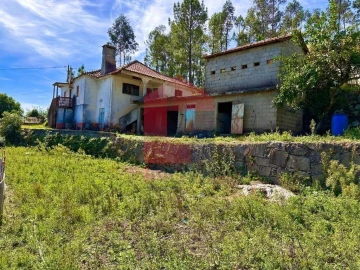 Moradia T2 para Venda em Carreiras (São Miguel) e Carreiras (Santiago)
