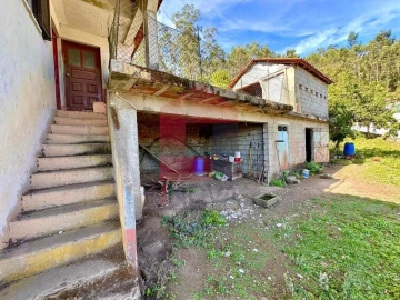Moradia T2 para Venda em Carreiras (São Miguel) e Carreiras (Santiago)