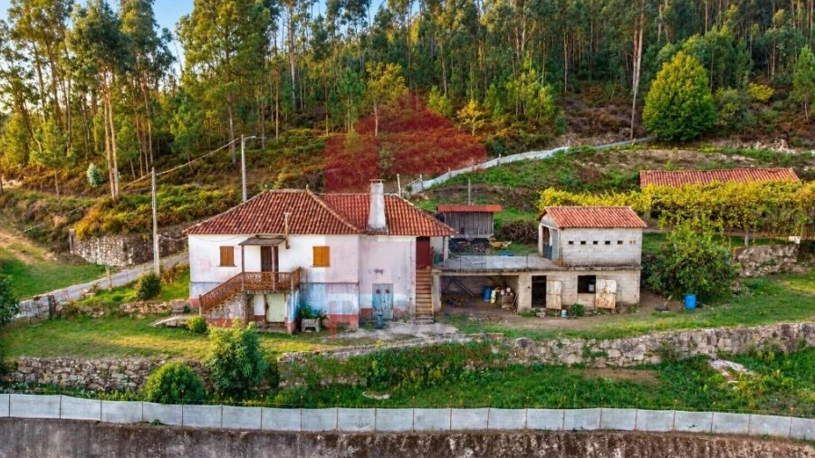Moradia T2 para Venda em Carreiras (São Miguel) e Carreiras (Santiago)