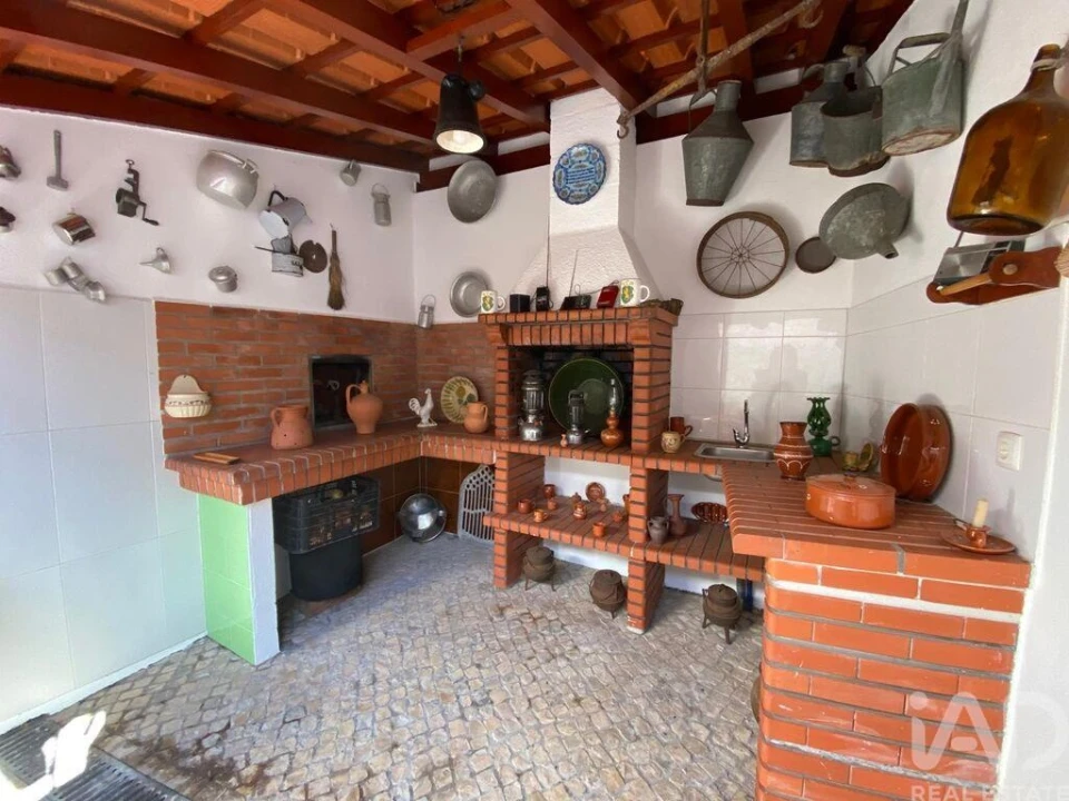 Moradia para Venda em Dois Portos e Runa Foto 15