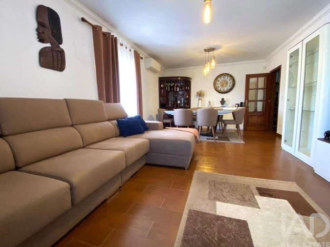 Moradia para Venda em Dois Portos e Runa Foto 10