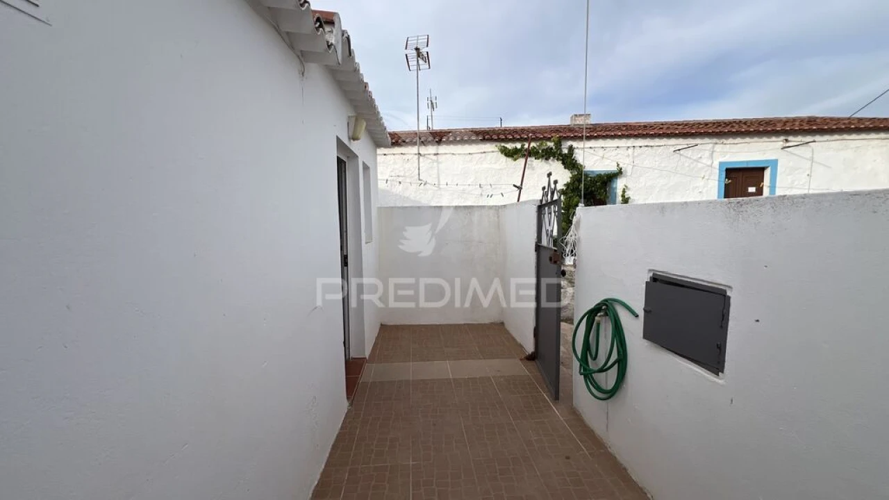 Moradia T1 para Venda em Albernoa e Trindade Foto 19