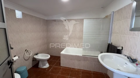 Moradia T1 para Venda em Albernoa e Trindade