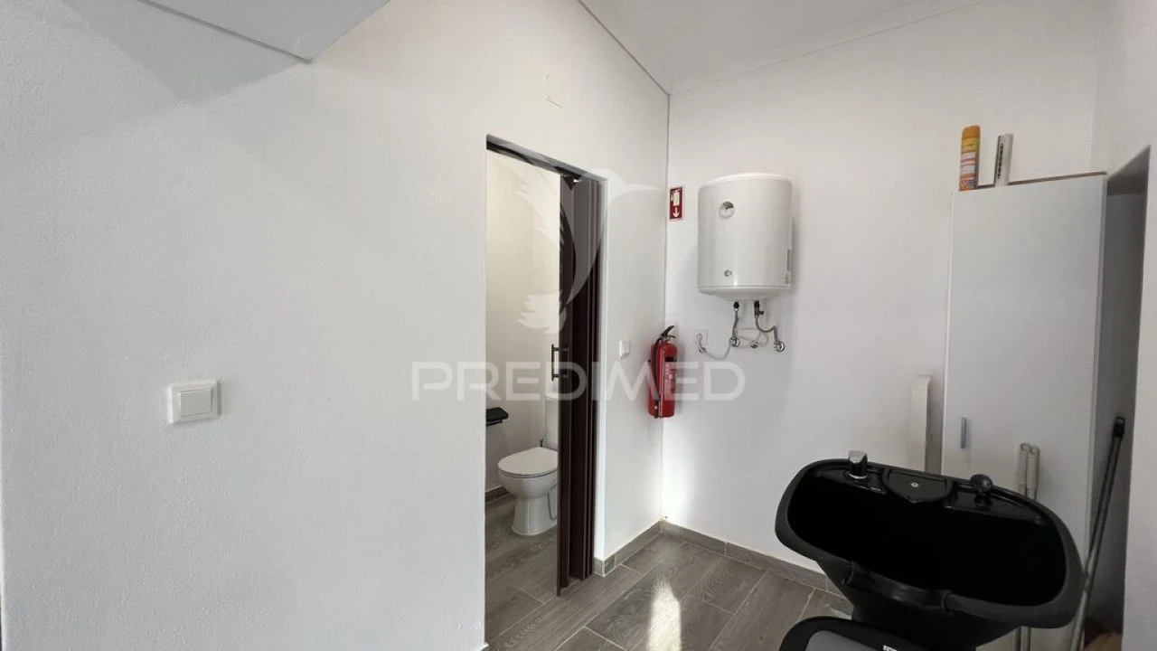 Moradia T1 para Venda em Albernoa e Trindade Foto 7