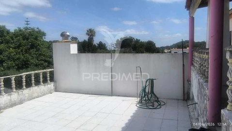 Apartamento T3 para Venda em Azeitão (São Lourenço e São Simão)