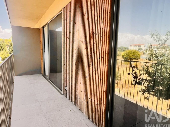 Apartamento T1 para Venda em Quarteira Foto 12