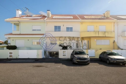 Moradia T4 para Venda em Arcozelo