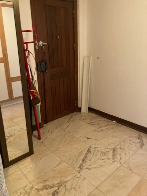 Apartamento T1 para Venda em Oeiras e São Julião da Barra, Paço de Arcos e Caxias