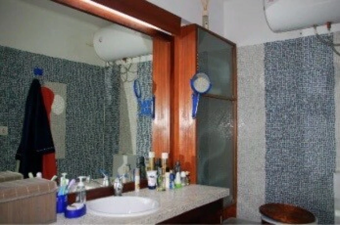 Apartamento T1 para Venda em Oeiras e São Julião da Barra, Paço de Arcos e Caxias Foto 8