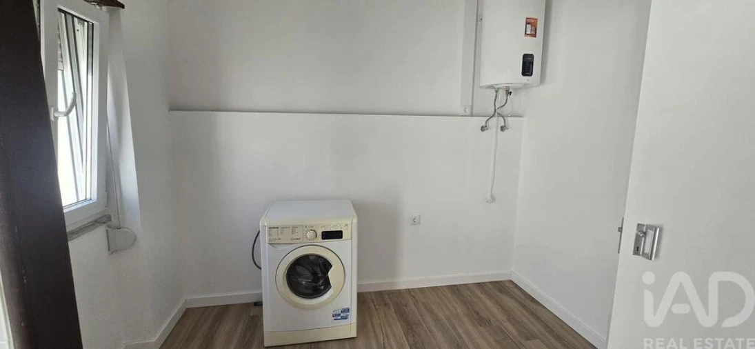 Apartamento T2 para Venda em Cadaval e Pêro Moniz Foto 26