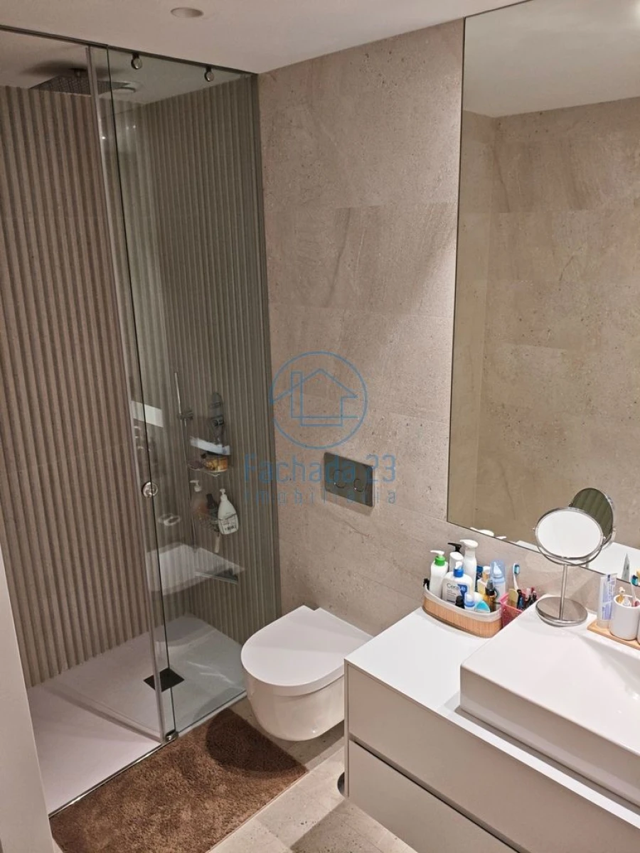 Apartamento T2 para Venda em Oliveira do Douro Foto 31