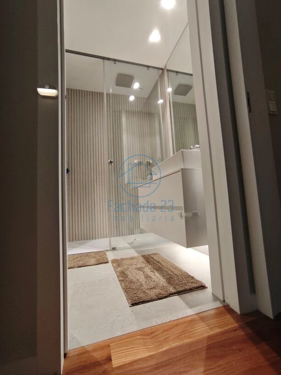 Apartamento T2 para Venda em Oliveira do Douro Foto 18